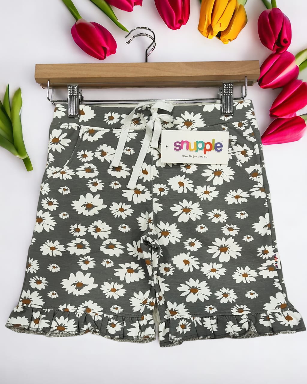 GIRLS SHORTS ( PACK OF 15 PIECES 4 TO 8 YEARS )