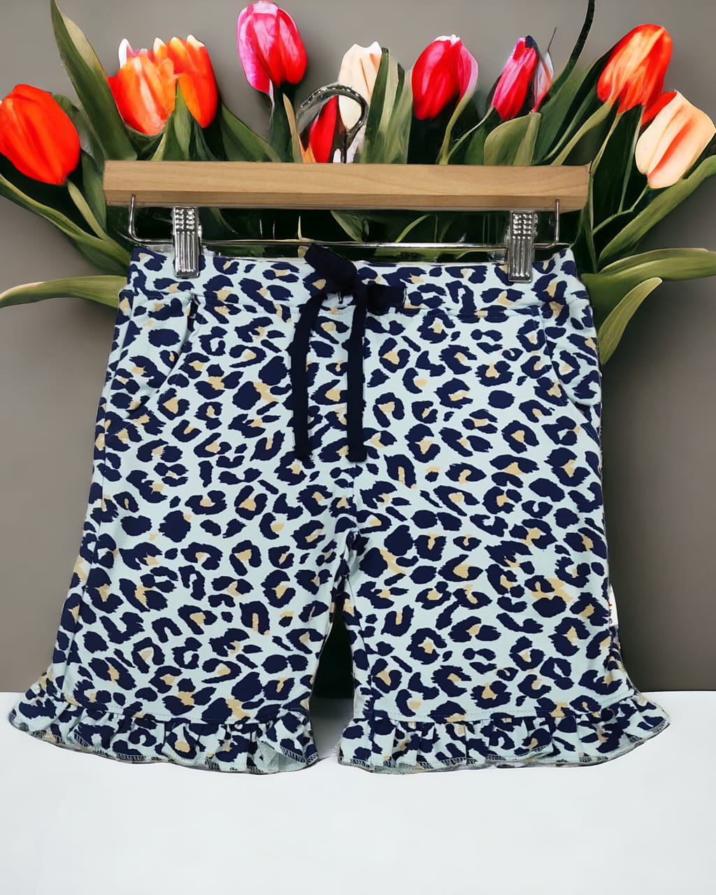 GIRLS SHORTS ( PACK OF 15 PIECES 4 TO 8 YEARS )