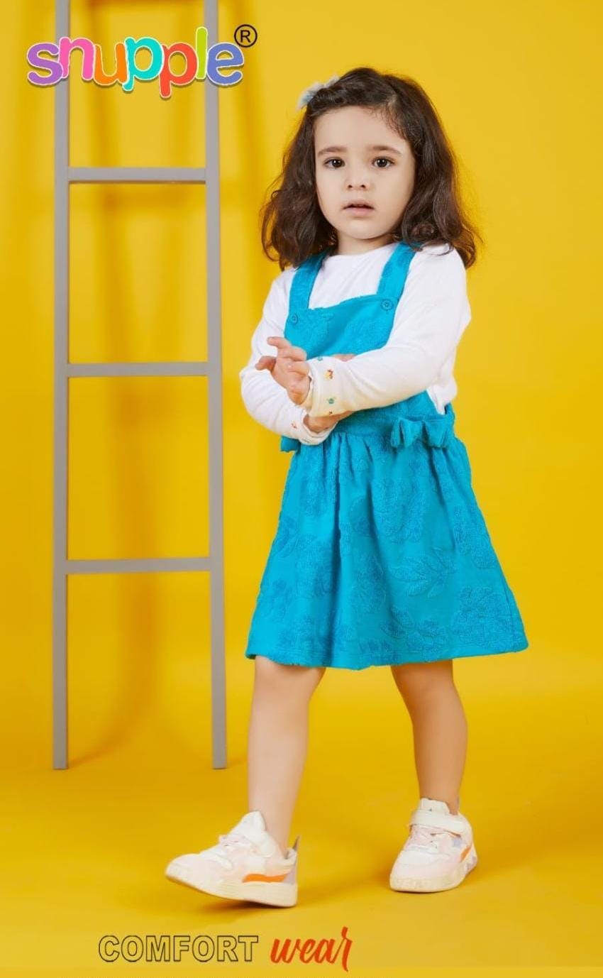 GIRL'S PINNY SET (20 Piece pack )
